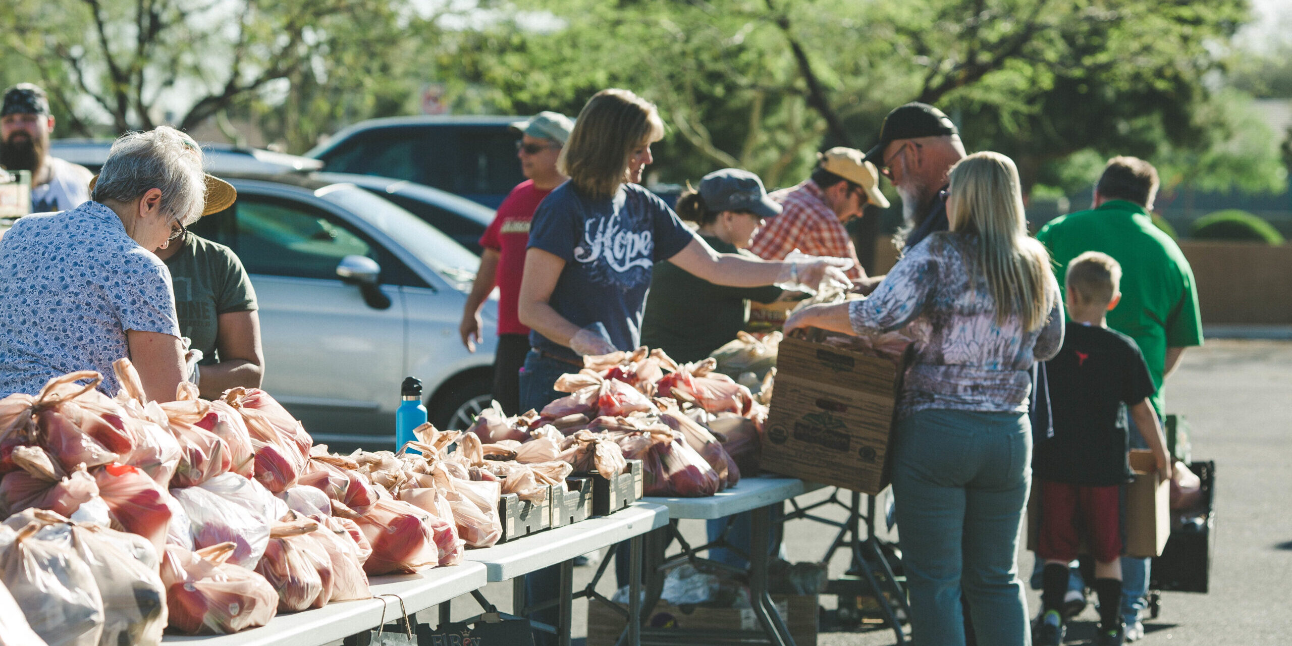 lightstock_422024_full_ann Food bank in a church parking lot